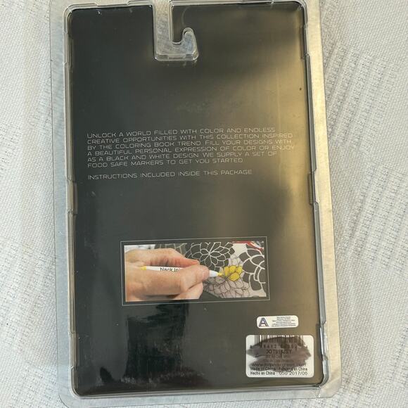 Florida State Seminoles Ceramic Jersey Color Me Ornament With Markers FSU TSA - Picture 5 of 9